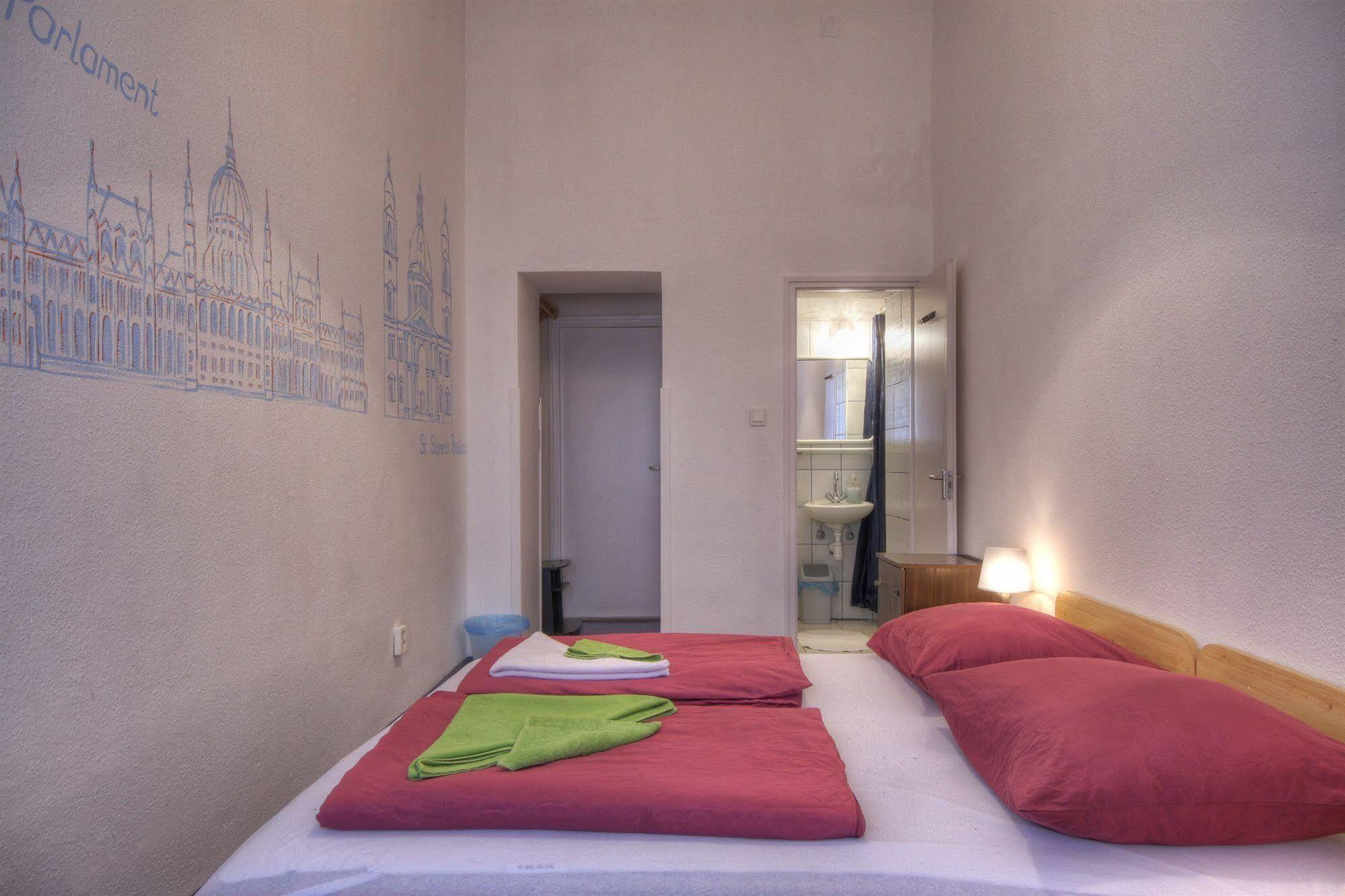 Opera Guesthouse 부다페스트 외부 사진
